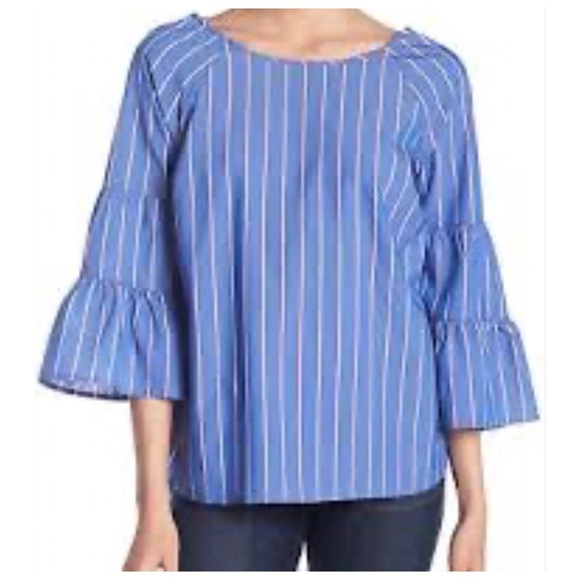 Como Vintage Tops - NWOT. Como Vintage Blue Striped Top